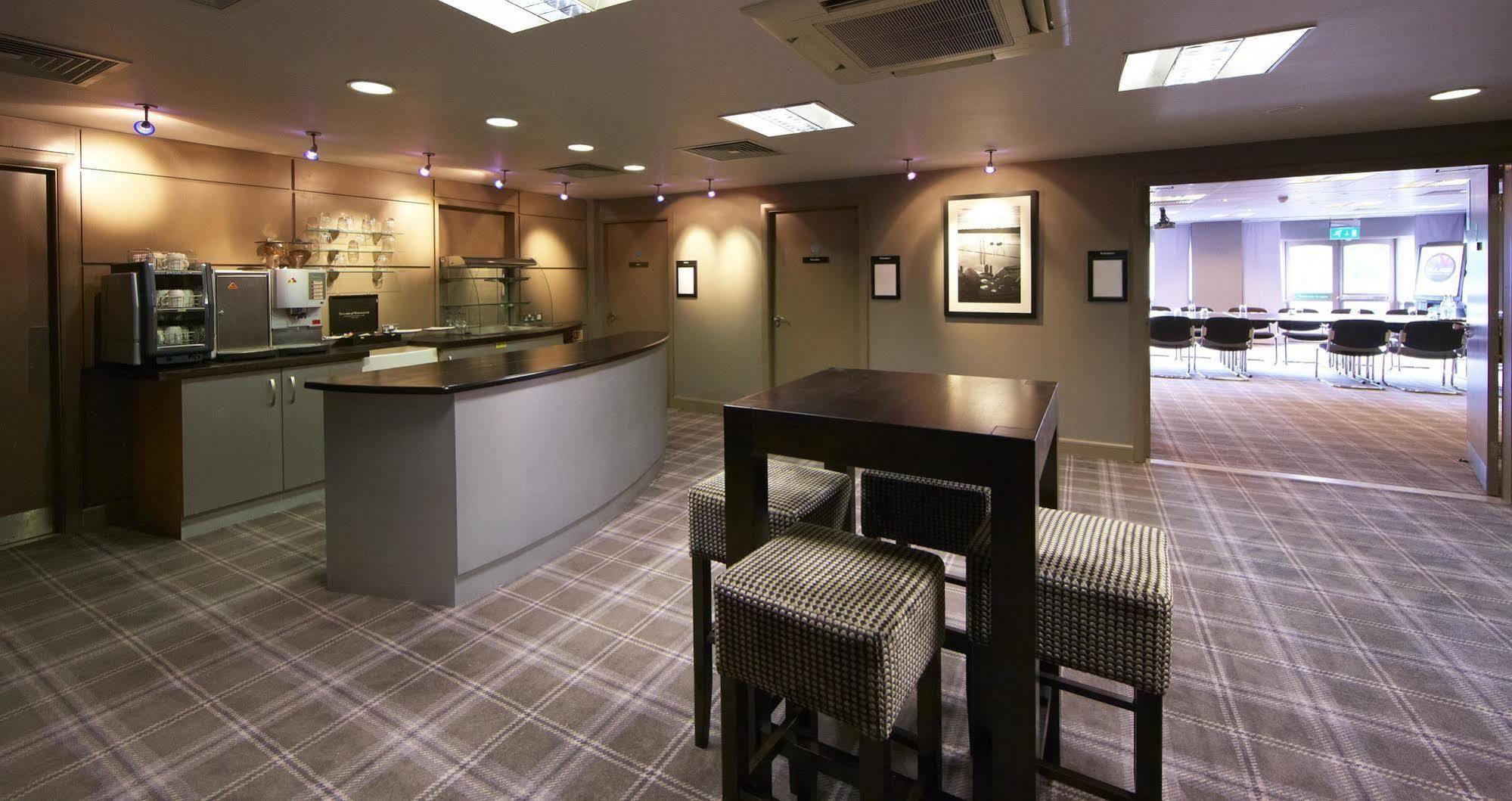 Village Hotel Birmingham Волсолл Екстер'єр фото